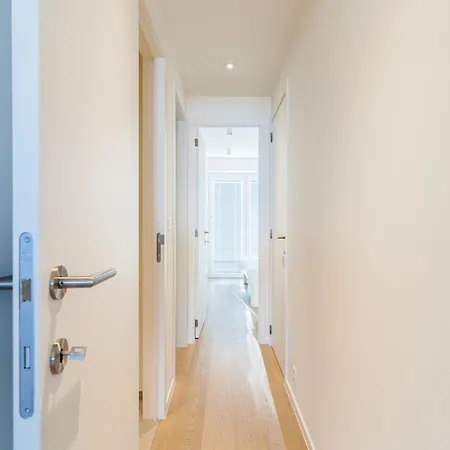 On Zeedijk With Stunning Sea View Appartement