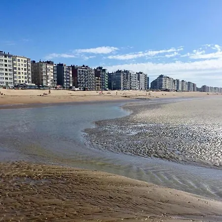 On Zeedijk With Stunning Sea View Appartement