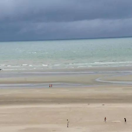 On Zeedijk With Stunning Sea View Appartement *